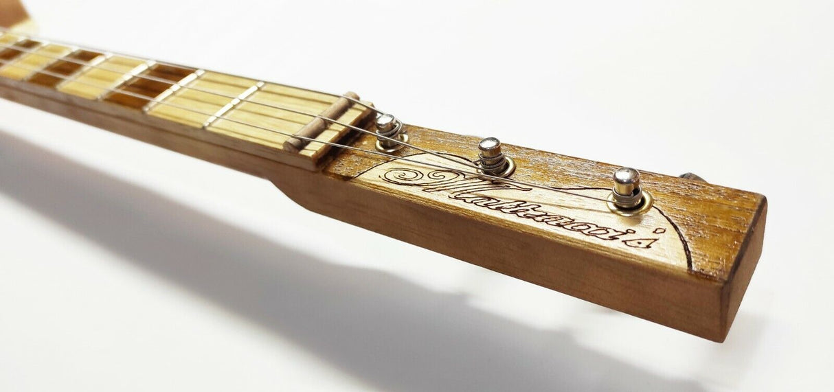Louisiana 3tpv cigar box guitar Matteacci's Made in Italy