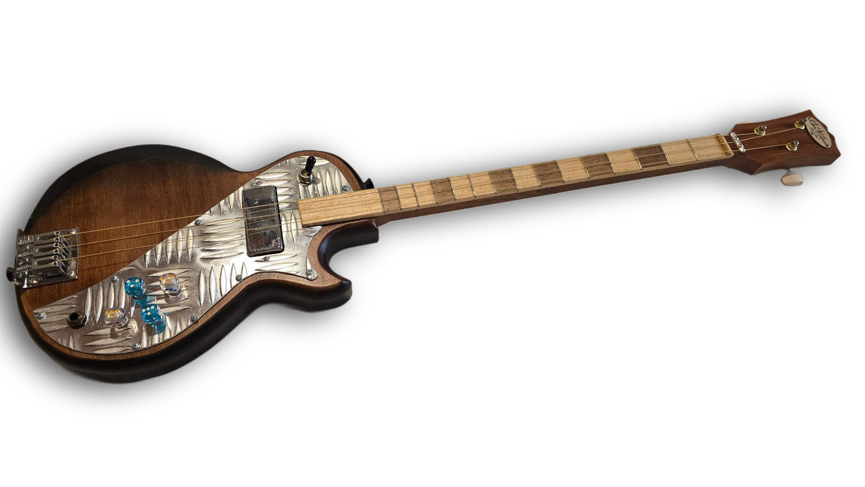 Matteacci's Mini LesPaul 3LP Cigar Box guitar
