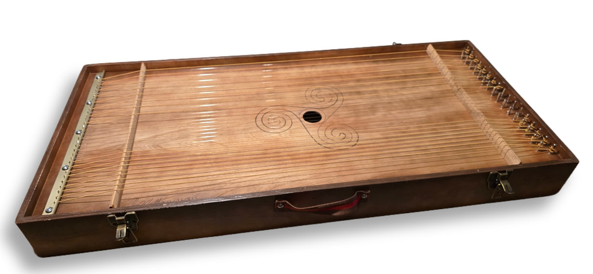 Monocordo Pitagorico.strumento per musicoterapia 33 corde Matteacci's