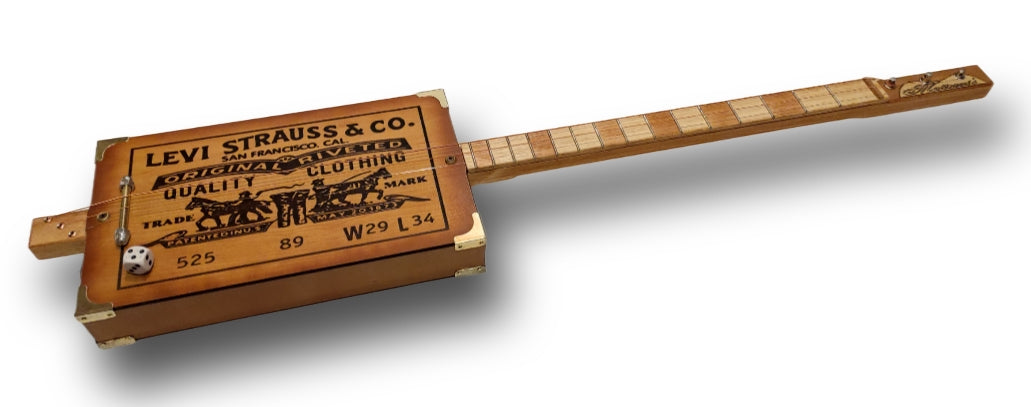 Levis Grafica orizontale tributo 3tpv cigar box guitar Matteacci's