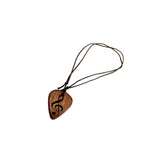 Necklace plectrum of the Musician with the violin clef