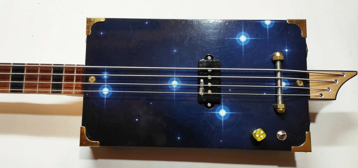 Star Bass mancino Cigar-Box-Bass by Robert Matteacci