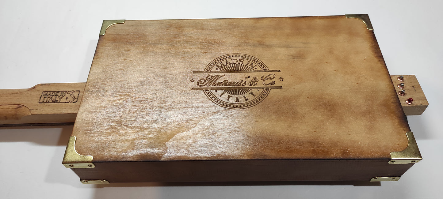 Nashville 4tpv cigar box guitar Matteacci's Made in Italy