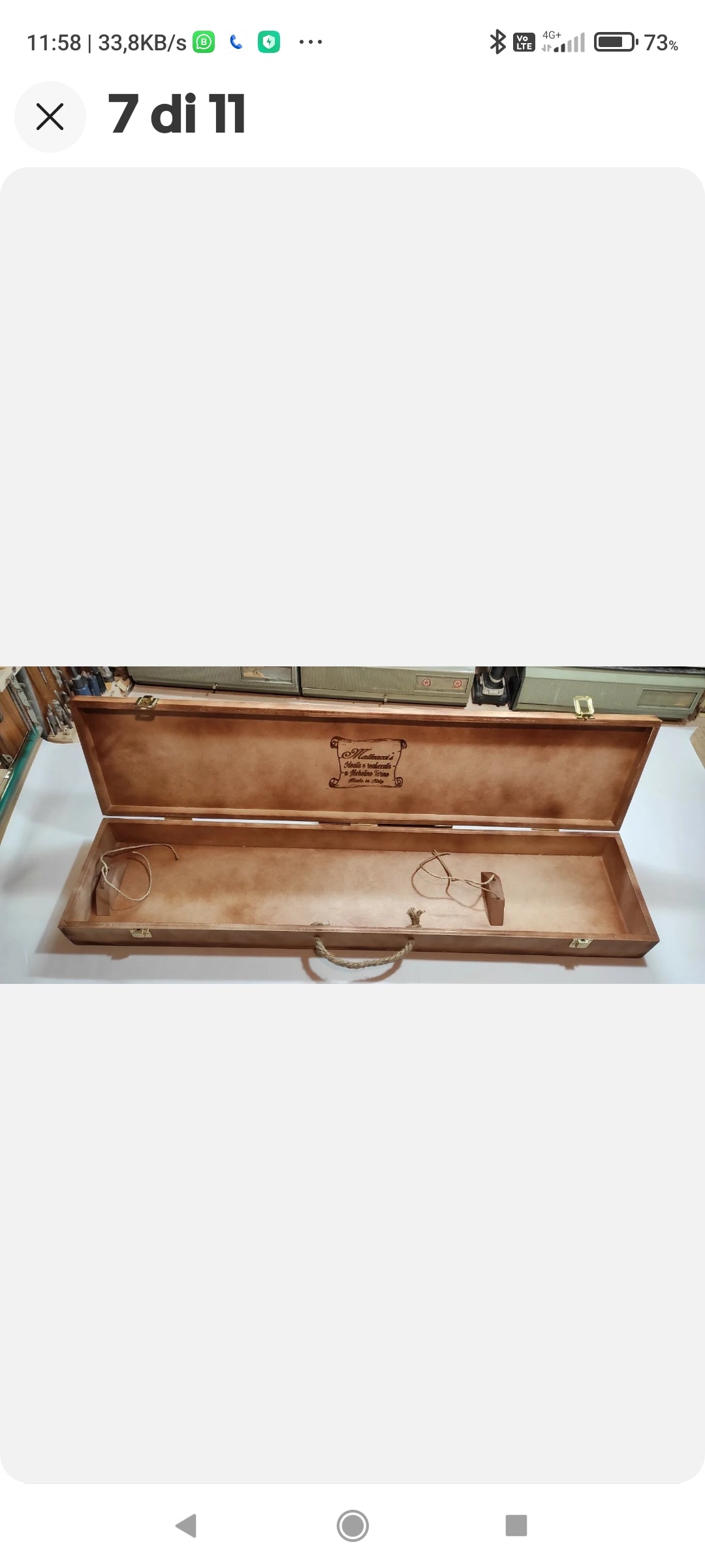 Custodia fly case per Cigar Box Guitar con Stomp-Box incorporato